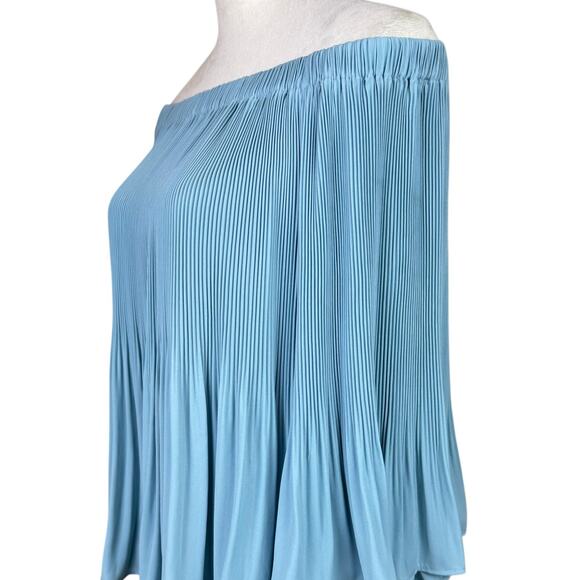 Vince Camuto Light Blue Accordion Pleated Off the Shoulder Bell Sleeve Blouse - Picture 7 of 12